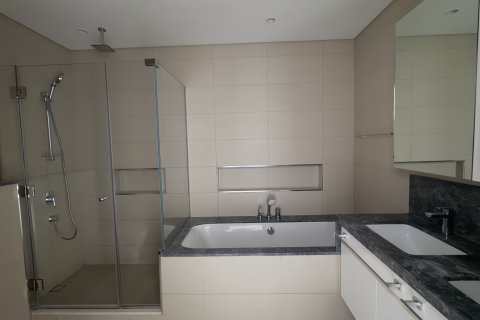 Apartament de închiriat în Zabeel, Dubai, EAU 3 dormitoare, 163.8 mp.  №749532 - poză 19