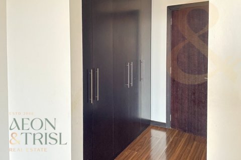 آپارتمان برای فروش در  Jumeirah Lake Towers، Dubai، امارات متحده عربی  2 خوابه ، 150 متر مربع ، شماره 648422 - تصویر 5