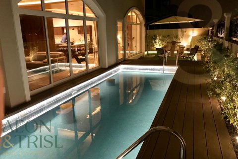Vila v The Villa, Dubai, SAE 4 ložnice, 531 m² Č.: 648426 - fotografie 3