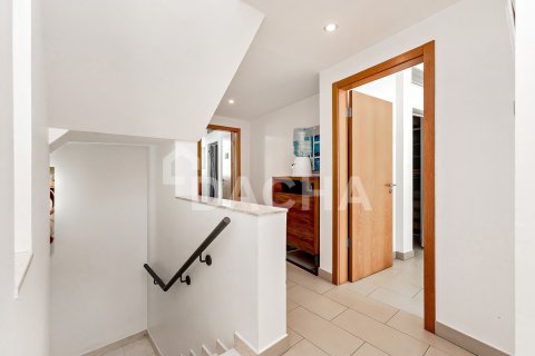 Villa til salgs i Jumeirah Village Circle, Dubai, Emiratene 4 soverom, 352 kvm Nr. 711939 - Foto 9