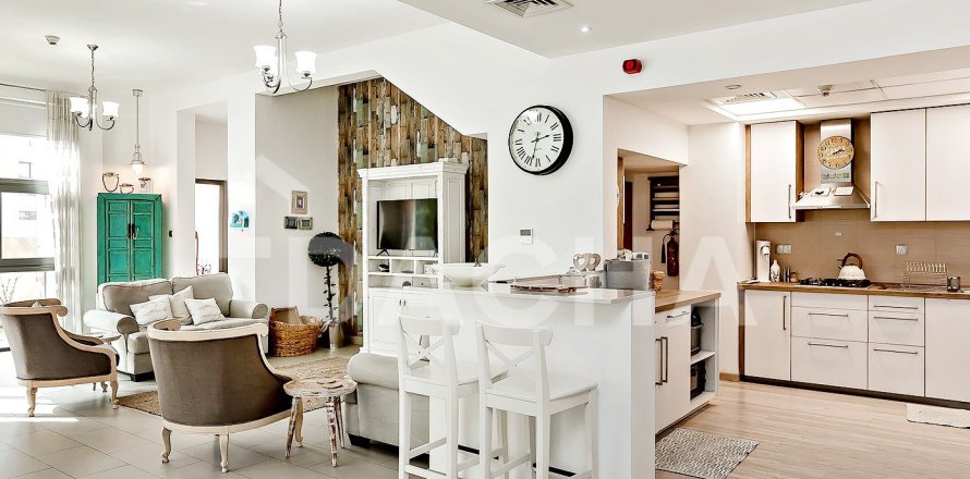 Villa i Jumeirah Village Circle, Dubai, Emiratene 4 soverom, 352 kvm nr. 711939