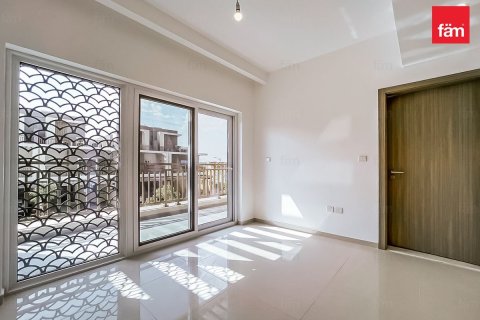 Dubai, BAE’de satılık townhouse 4 yatak odası, 112.2 m&sup2; No 679111 - fotoğraf 19