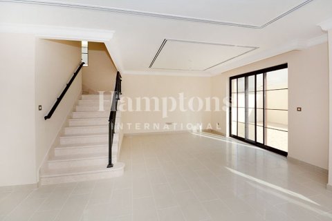 Huvila Serena, Dubai, Arabiemiraatit 5 makuuhuonetta, 619.56081670 m2 № 715764 - kuva 2