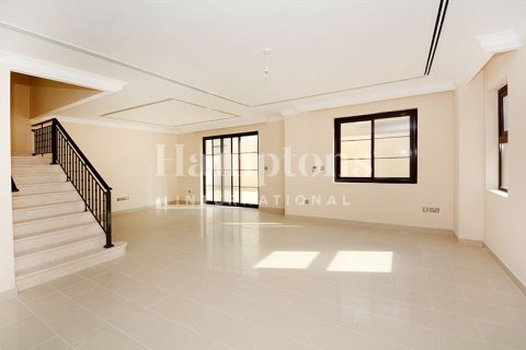 Huvila Serena, Dubai, Arabiemiraatit 5 makuuhuonetta, 619.56081670 m2 № 715764 - kuva 6