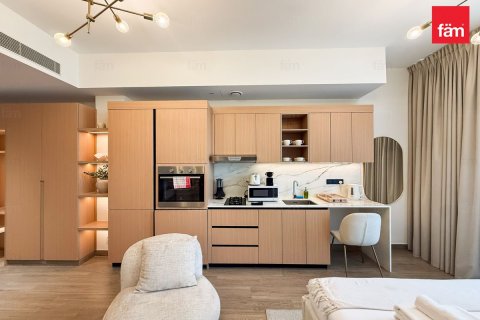 Apartment in Dubai, UAE 39.4 sq.m. № 727955 - photo 5
