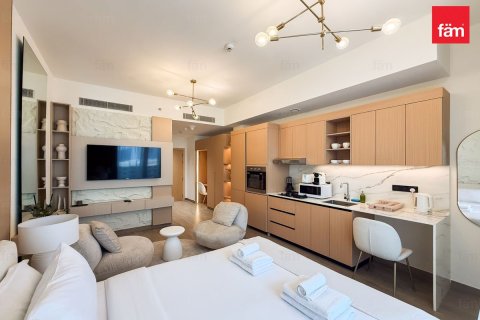 Apartment in Dubai, UAE 39.4 sq.m. № 727955 - photo 4