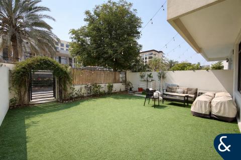 Kaupunkipientalo Town Square, Dubai, Arabiemiraatit 3 makuuhuonetta, 202 m2 № 697724 - kuva 4