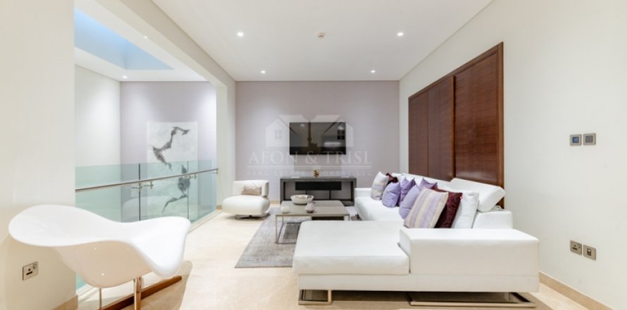 Vila v Mohammed Bin Rashid City, Dubai, SAE 4 ložnice, 559 m² Č.: 648903