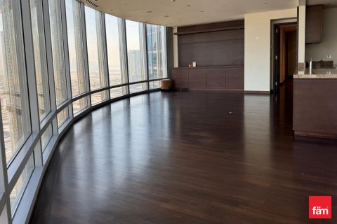 Downtown Dubai (Downtown Burj Dubai), UAE의 판매용 아파트 침실 3개, 216.7제곱미터 번호 640633 - 사진 1