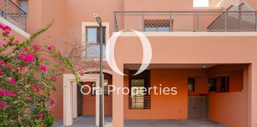 Huvila Abu Dhabi, Arabiemiraatit 4 makuuhuonetta, 273 m2 № 644683