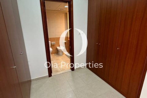 Villa en alquiler en Abu Dhabi, EAU 4 dormitorios, 273 m2 № 644683 - foto 18