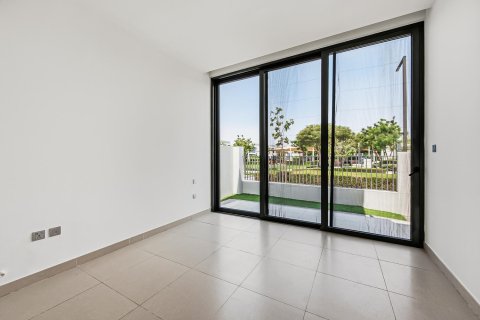 Villa til leje i Dubai Hills Estate, Dubai, UAE 4 soveværelser, 451.6 kvm № 749953 - foto 9