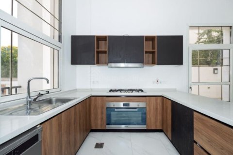 Al Furjan, Dubai, संयुक्त अरब अमीरात में विला, 5 बेडरूम, 609 वर्ग मीटर, संख्या 678602 - फ़ोटो 4