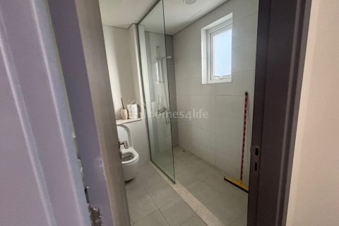 Shtëpi në qytet në Dubai Land, Dubai, Emiratet e Bashkuara Arabe 3 dhoma gjumi, 161 m2. № 678603 - Foto 16