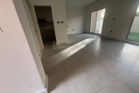 Shtëpi në qytet në Dubai Land, Dubai, Emiratet e Bashkuara Arabe 3 dhoma gjumi, 161 m2. № 678603 - Foto 6