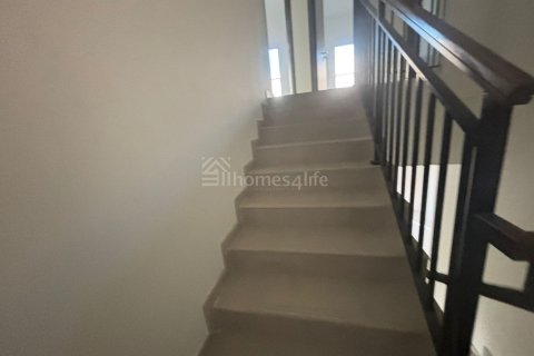 Shtëpi në qytet në Dubai Land, Dubai, Emiratet e Bashkuara Arabe 3 dhoma gjumi, 161 m2. № 678603 - Foto 11