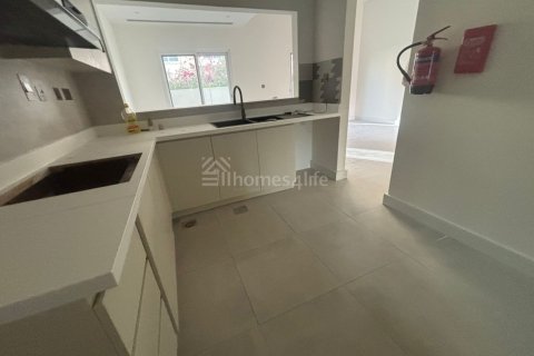 Shtëpi në qytet në Dubai Land, Dubai, Emiratet e Bashkuara Arabe 3 dhoma gjumi, 161 m2. № 678603 - Foto 9