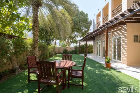 Villa til leje i The Lakes, Dubai, UAE 5 soveværelser, 489 kvm № 680981 - foto 4