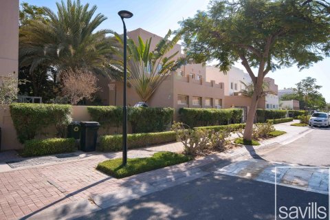 Villa til leje i The Lakes, Dubai, UAE 5 soveværelser, 489 kvm № 680981 - foto 2