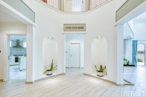 Villa en alquiler en Palm Jumeirah, Dubai, EAU 4 dormitorios, 657 m2 № 680979 - foto 10