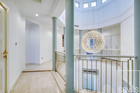 Villa en alquiler en Palm Jumeirah, Dubai, EAU 4 dormitorios, 657 m2 № 680979 - foto 7
