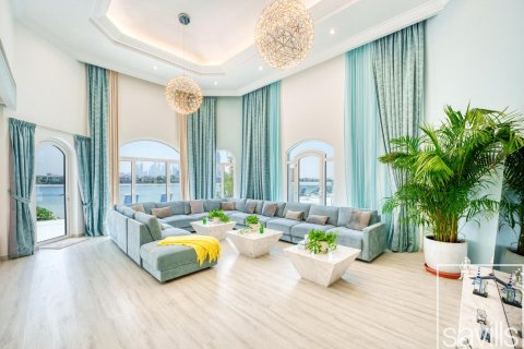Villa en alquiler en Palm Jumeirah, Dubai, EAU 4 dormitorios, 657 m2 № 680979 - foto 3