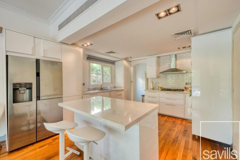 Villa en alquiler en Meadows, Dubai, EAU 5 dormitorios, 552 m2 № 680982 - foto 10