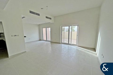Villa para venda em Dubai Land, Dubai, EAU 2 quartos, 161 m2 № 697595 - foto 4