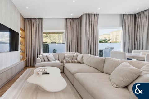 Villa til salg i The Springs, Dubai, UAE 3 soveværelser, 210 kvm № 697596 - foto 8