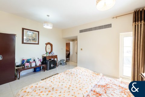 The Lakes、Dubai、UAE にあるヴィラ販売中 4ベッドルーム、270 m2、No698057 - 写真 18