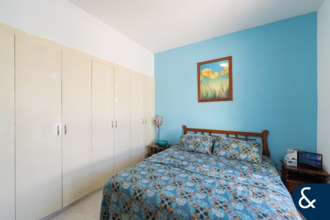 The Lakes、Dubai、UAE にあるヴィラ販売中 4ベッドルーム、270 m2、No698057 - 写真 20