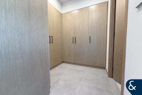 Dubai Land, Dubai, संयुक्त अरब अमीरात में टाउनहाउस, 4 बेडरूम, 216 वर्ग मीटर, संख्या 697985 - फ़ोटो 8