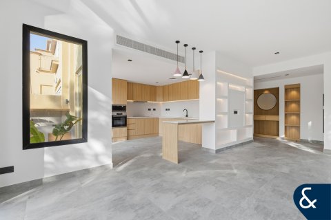 Vila v The Springs, Dubai, SAE 3 spálne, 210 m2 č. 698058 - Fotografia 10