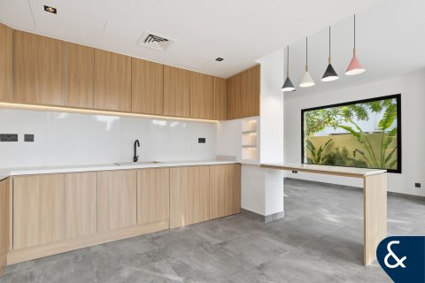 Vila v The Springs, Dubai, SAE 3 spálne, 210 m2 č. 698058 - Fotografia 15