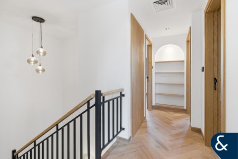 Vila v The Springs, Dubai, SAE 3 spálne, 210 m2 č. 698058 - Fotografia 18