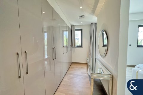 Townhouse de vânzare în Mohammed Bin Rashid City, Dubai, EAU 4 dormitoare, 323 mp.  №697983 - poză 4