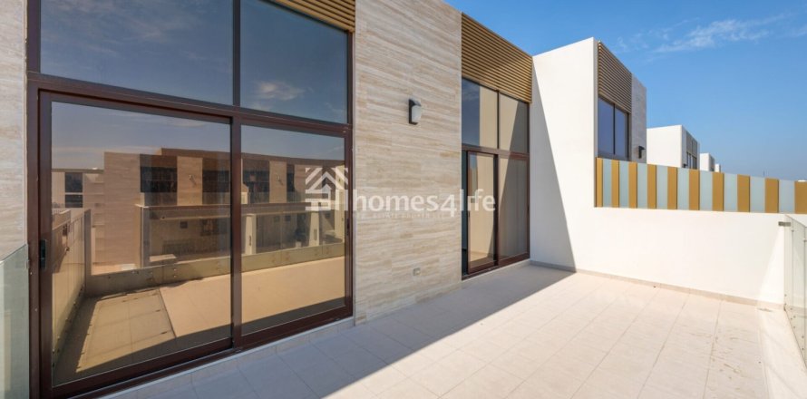 Townhouse in Mohammed Bin Rashid City, Dubai, UAE 4 bedrooms, 187 sq.m. № 711280