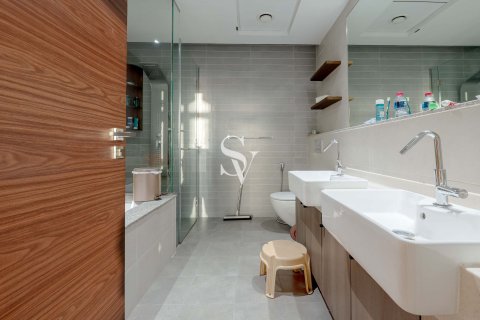 Appartamento in affitto a Bur Dubai, Dubai, EAU 2 camere da letto, 152 mq. № 711198 - foto 15