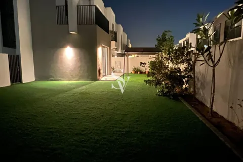 Māja Dubai South (Dubai World Central), Dubaijā, AAE 4 istabas, 329 m2 Nr. 711199 - attēls 20