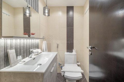 Apartamento en venta en Dubai Sports City, Dubai, EAU 1 dormitorio, 77 m2 № 728731 - foto 10