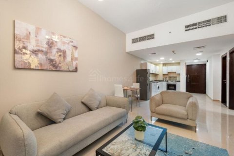 Apartamento en venta en Dubai Sports City, Dubai, EAU 1 dormitorio, 77 m2 № 728731 - foto 18