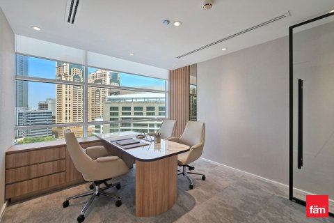 Kantor di Dubai, UEA 483.9 m2 nomor 699794 - foto 3