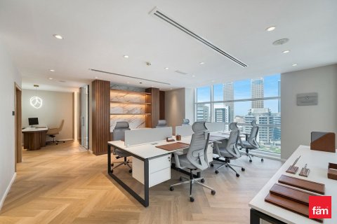 Kantor di Dubai, UEA 483.9 m2 nomor 699794 - foto 5