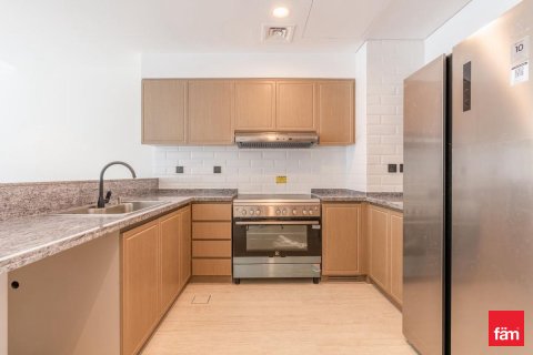 Townhouse in Dubai, UAE 5 bedrooms, 219.5 sq.m. № 699789 - photo 2