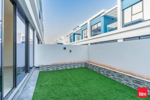 Casa urbana para venda em Dubai, EAU 5 quartos, 219.5 m2 № 699789 - foto 8