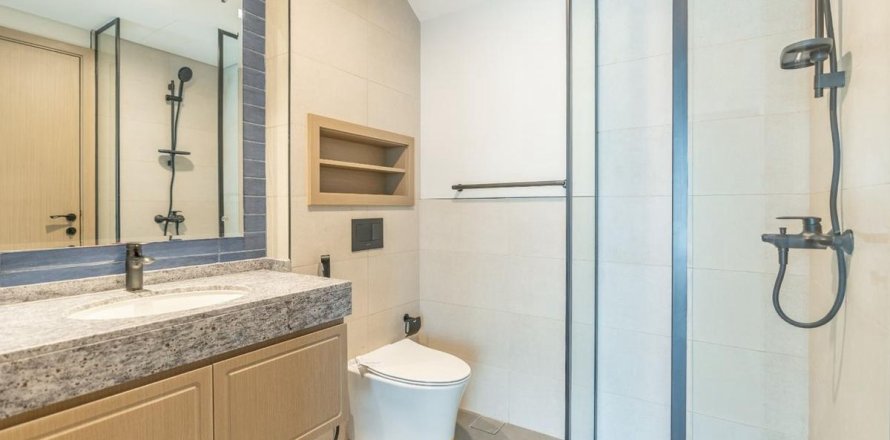 Casa urbana em Dubai, EAU 5 quartos, 219.5 m2 № 699789