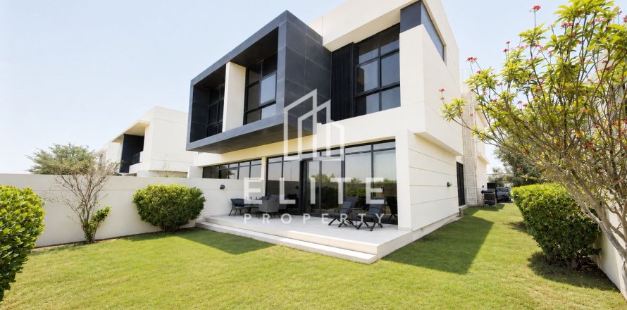 Townhouse i Dubai, UAE 3 soveværelser, 251 kvm № 736056