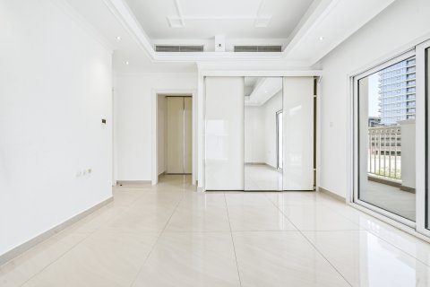Apartment til leje i Arjan, Dubai, UAE 2 soveværelser, 135.62 kvm № 750037 - foto 4