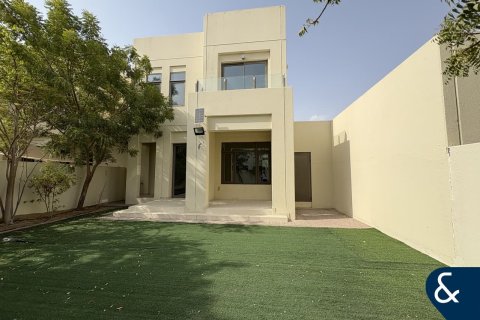 Villa en alquiler en Reem, Dubai, EAU 3 dormitorios, 279 m2 № 668505 - foto 1