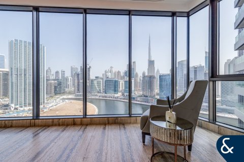 Apartament de închiriat în Business Bay, Dubai, EAU 1 dormitor, 350 mp.  №668506 - poză 1